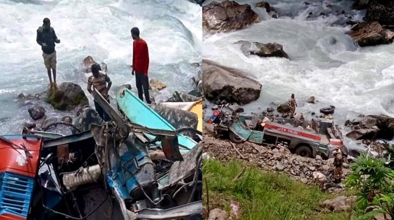 At least 7 ITBP troopers dead as bus falls into gorge in J&K At least 7 ITBP troopers dead as bus falls into gorge in J&K