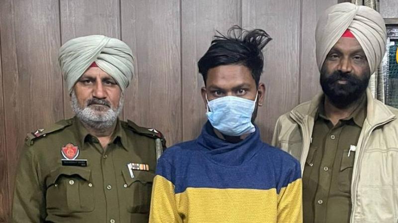 Mohali police arrested a person with 1 kg of opium Mohali police arrested a person with 1 kg of opium