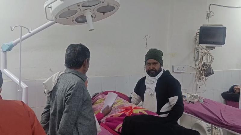 A child flying a kite fell from the second floor on the occasion of Basant Panchami in Khanna, his condition is serious A child flying a kite fell from the second floor on the occasion of Basant Panchami in Khanna, his condition is serious