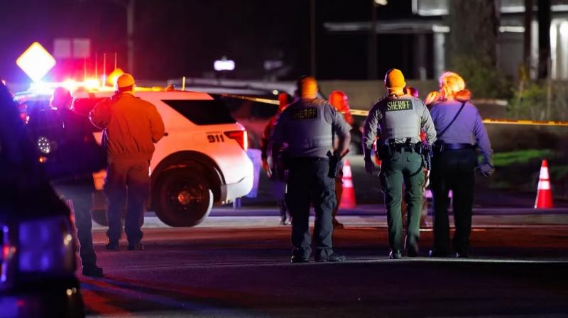 11 people were killed in 3 shootings in America in 12 hours 11 people were killed in 3 shootings in America in 12 hours