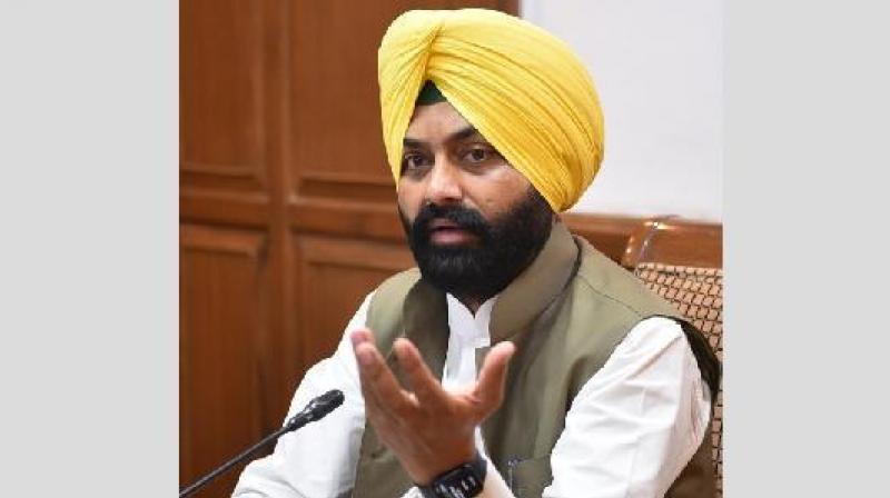The monopoly of private companies has ended with the government Volvo bus service for Delhi Airport - Laljit Singh Bhullar