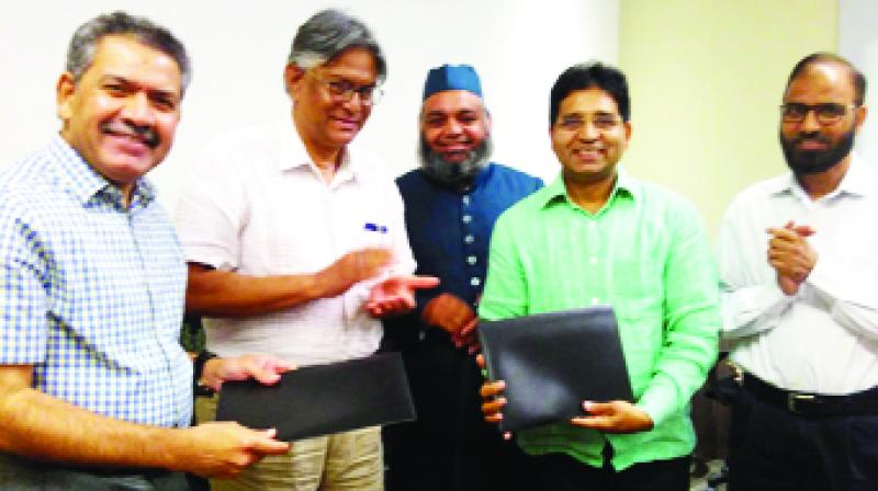 A.P. Sadiqi, A.K. Tripathi, Prof. Talat Ahmad, Prof. Heena Jia and Prof. J.A.A. 
