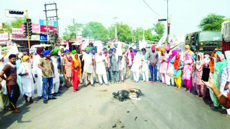 Farmers Protesting Farmers Protesting