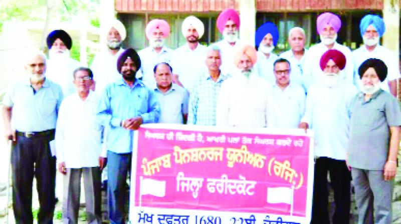 Punjab Pensions Union Protesting Punjab Pensions Union Protesting