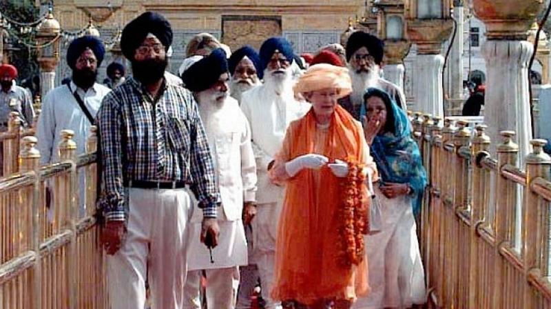 Queen Elizabeth-II at Sri Darbar Sahib