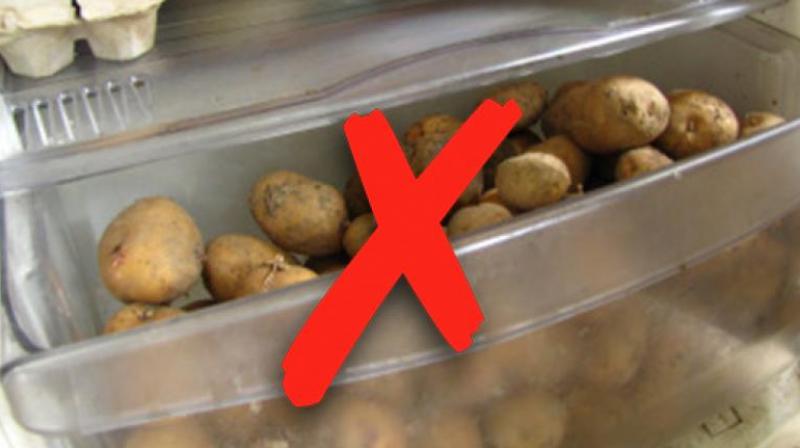 Dont keep potatoes in refrigerator