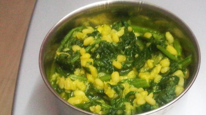 spinach and moong dal