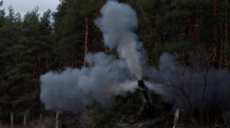 Russia fires 120 missiles from air and sea Russia fires 120 missiles from air and sea