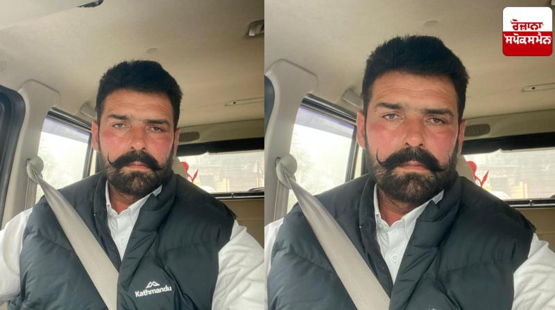 Accident happened to parents returning after giving son's wedding card Accident happened to parents returning after giving son's wedding card