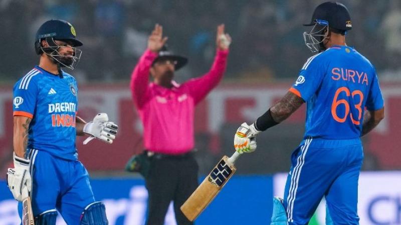 India beats Australia by 2 wickets India beats Australia by 2 wickets