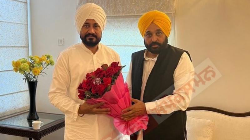 Charanjit Singh Channi meets Punjab CM Bhagwant Mann in Chandigarh Charanjit Singh Channi meets Punjab CM Bhagwant Mann in Chandigarh