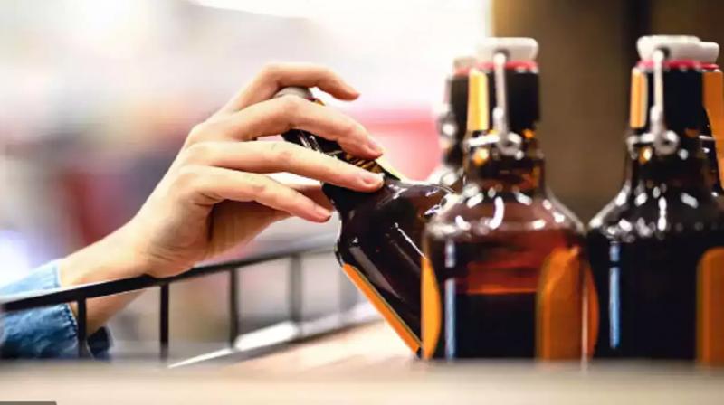 1 Crore Liquor Bottles Worth 218 Crore Sold In Delhi From Dec 24-31 1 Crore Liquor Bottles Worth 218 Crore Sold In Delhi From Dec 24-31
