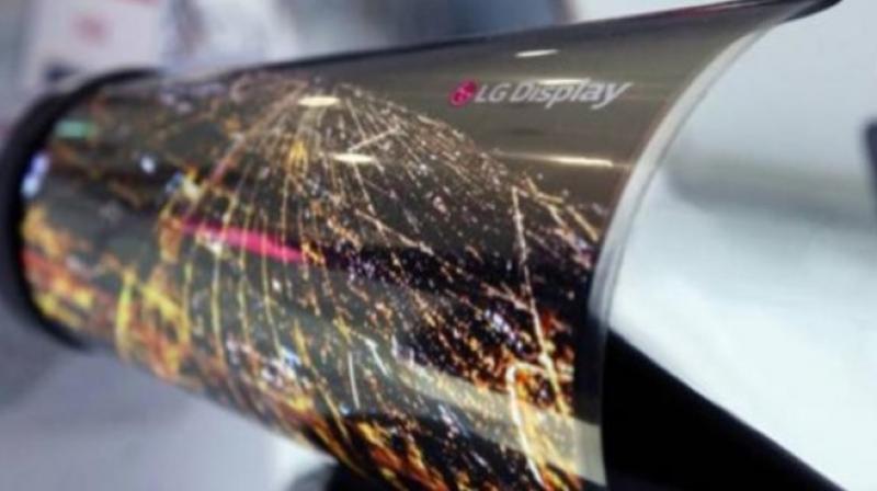 Folding smartphone will be old, launched Stretch Mobile Folding smartphone will be old, launched Stretch Mobile