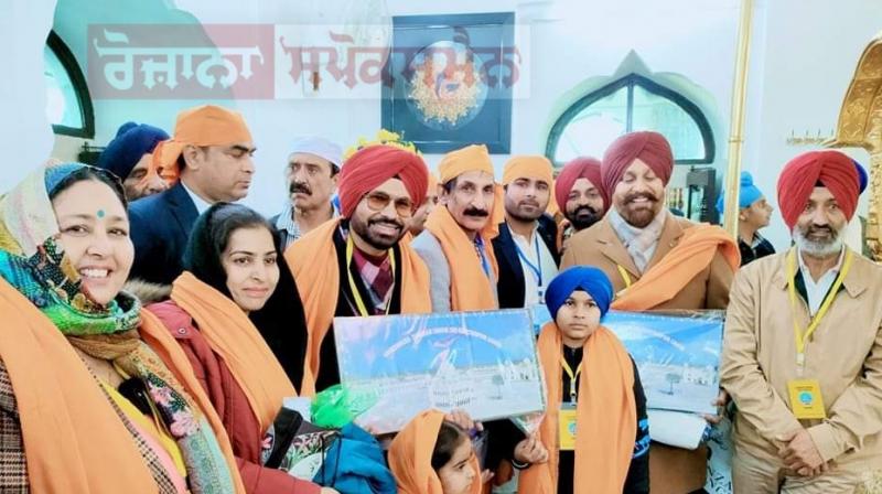 Punjabi stars pay obeisance Sri Kartarpur Sahib Punjabi stars pay obeisance Sri Kartarpur Sahib