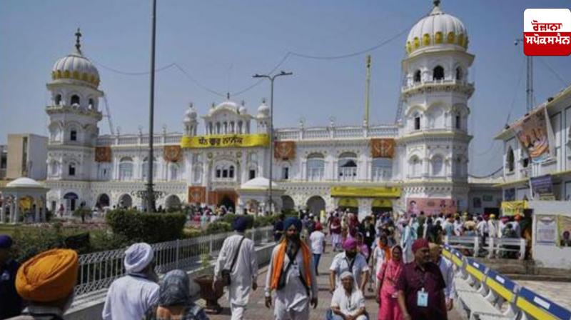 Thousands of Sikhs, including from India, celebrated Baisakhi in Pakistan Thousands of Sikhs, including from India, celebrated Baisakhi in Pakistan