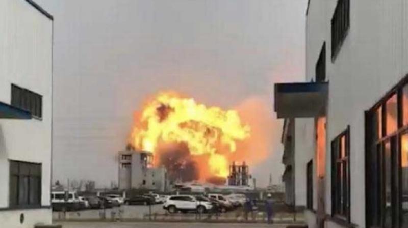 China: Explosion in Chemical Plant; 6 killed, 30 injured
