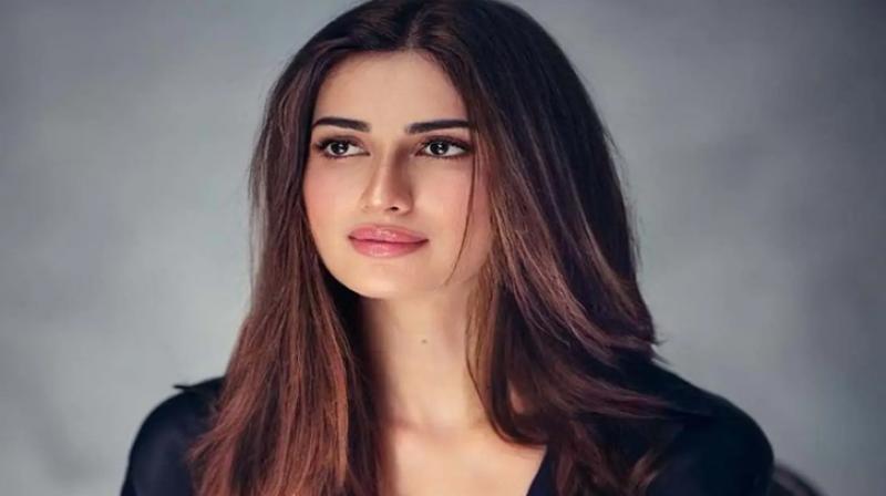 Diksha Singh Diksha Singh