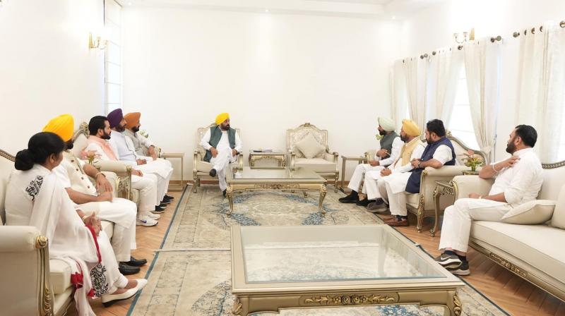Important meeting held by CM Bhagwant Mann regarding Fatehgarh Sahib Constituency Important meeting held by CM Bhagwant Mann regarding Fatehgarh Sahib Constituency