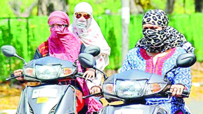 Womens Without Helmet Womens Without Helmet