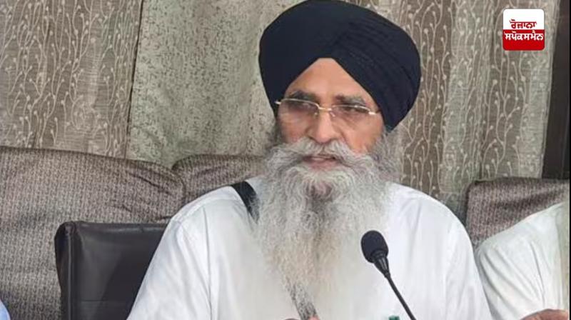 Advocate Harjinder Singh Dhami congratulated the devotees on the occasion of the first Parkash Purb of Sri Guru Granth Sahib Ji. Advocate Harjinder Singh Dhami congratulated the devotees on the occasion of the first Parkash Purb of Sri Guru Granth Sahib Ji.