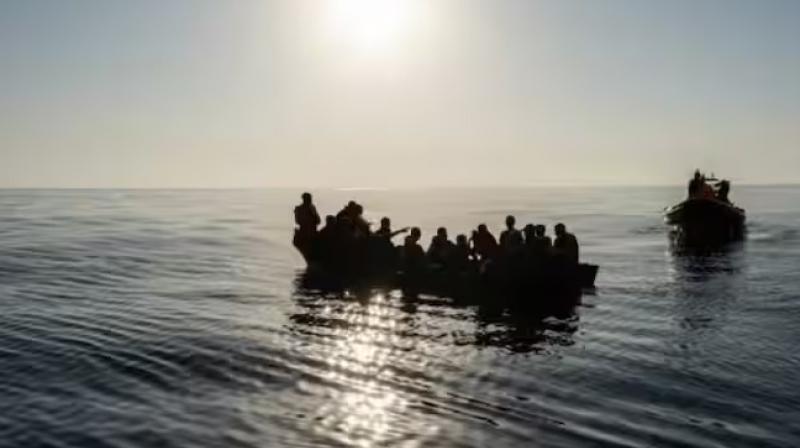 More than 60 migrants feared drowned off Libya