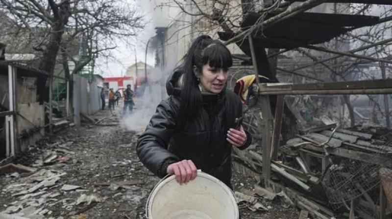 Russia-Ukraine crisis highlights: 137 dead after first day of fighting Russia-Ukraine crisis highlights: 137 dead after first day of fighting