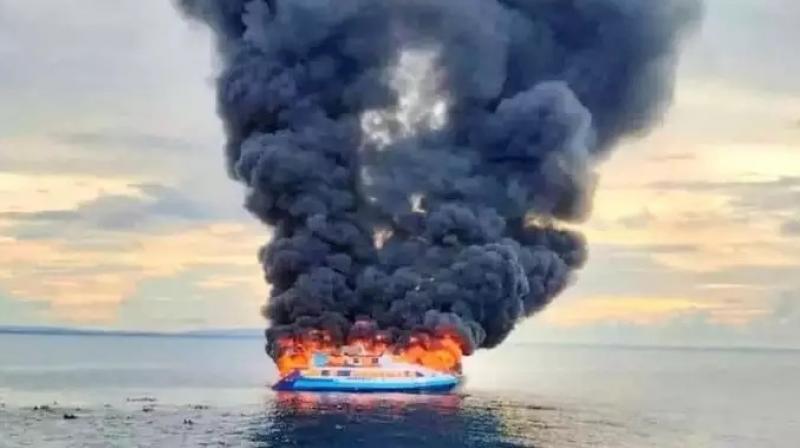 A ship caught fire in the Philippines A ship caught fire in the Philippines