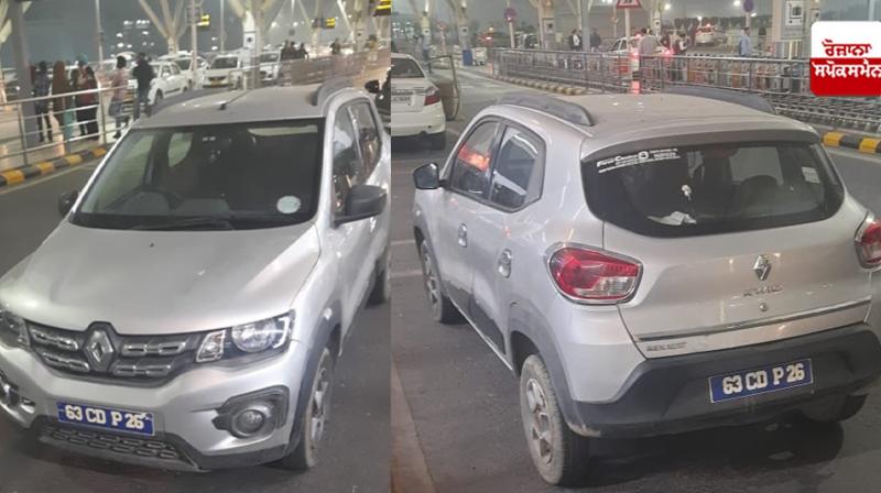 Spotted at Delhi Airport with fake number plate of Singapore Embassy Spotted at Delhi Airport with fake number plate of Singapore Embassy