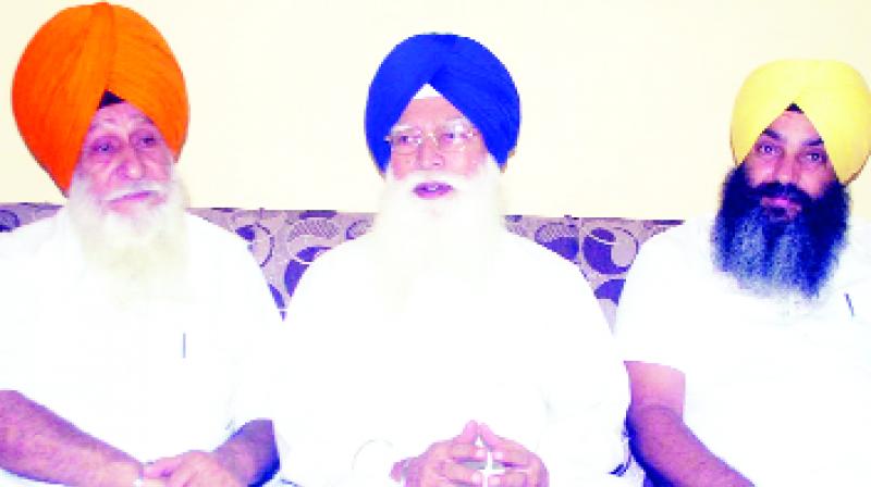 Prof. Kirpal Singh Badungar with Others Prof. Kirpal Singh Badungar with Others