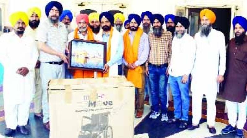 SGPC  Honoring Mr. Harinder Pal Singh Khurana