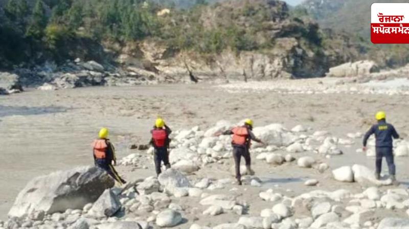 Uttarakhand: A body was recovered in flood-affected Dharli.
