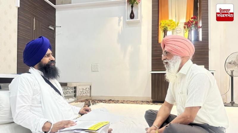 Jaswant Singh Zafar, Director, Language Department, Punjab, appeared at Sri Akal Takht Sahib. Jaswant Singh Zafar, Director, Language Department, Punjab, appeared at Sri Akal Takht Sahib.