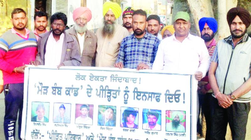 Bomb Victims Opened Opposition Against Ex-Congress Minister Bomb Victims Opened Opposition Against Ex-Congress Minister