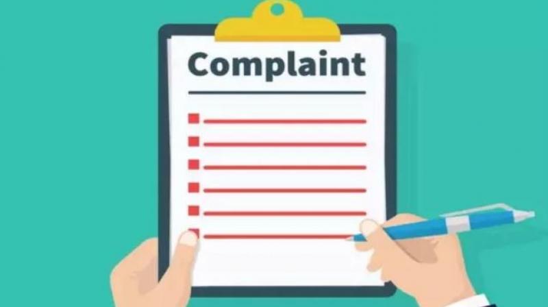 Maulvi complaints hit by car on not sayig jai shree ram Maulvi complaints hit by car on not sayig jai shree ram