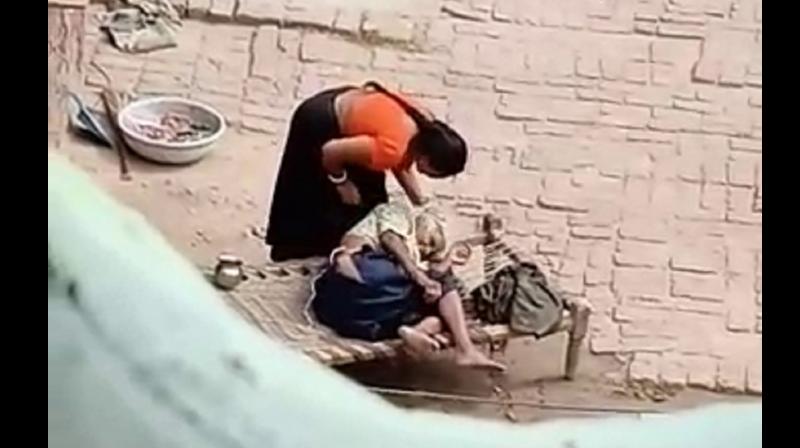mahendragarh woman beaten her mother in law mahendragarh woman beaten her mother in law