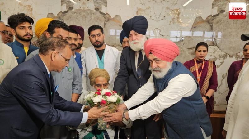 Farmer leader Jagjit Singh Dallewal discharged from private hospital in Patiala Farmer leader Jagjit Singh Dallewal discharged from private hospital in Patiala