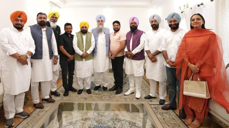 CM Bhagwant Mann and Speaker Kultar Singh Sandhwan arrived to meet the MLAs and candidates CM Bhagwant Mann and Speaker Kultar Singh Sandhwan arrived to meet the MLAs and candidates