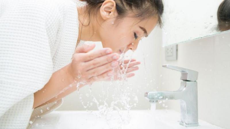 Wash your face with cold water after waking up in the morning Health News Wash your face with cold water after waking up in the morning Health News