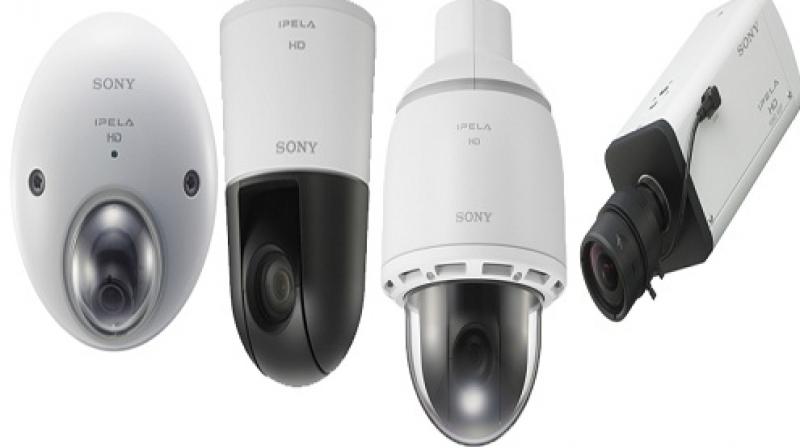 Secret Cameras Which Recorded 800 Couples Caught Secret Cameras Which Recorded 800 Couples Caught