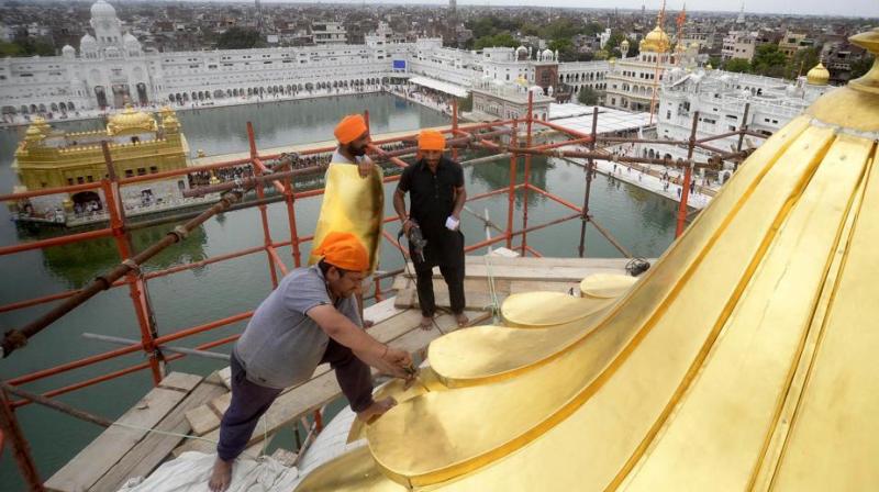 Sri Darbar Sahib Amritsar Gold Seva