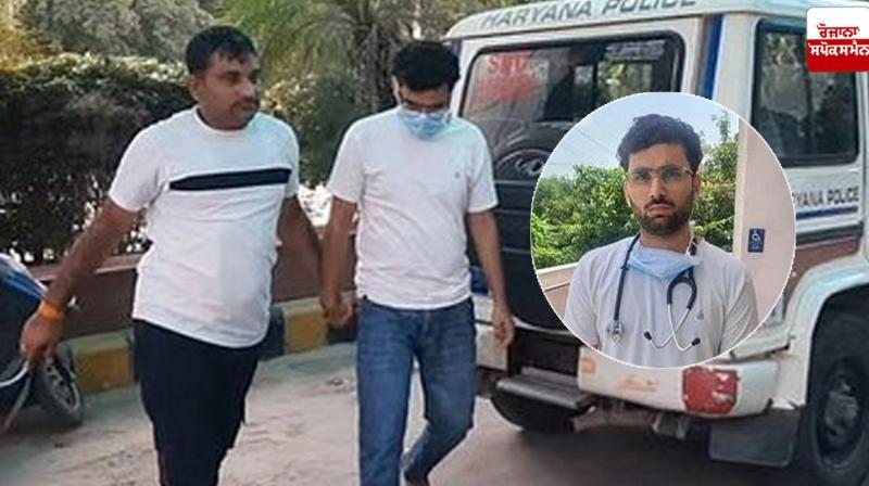 Fake doctor caught in Rohtak PGI News in punjabi  