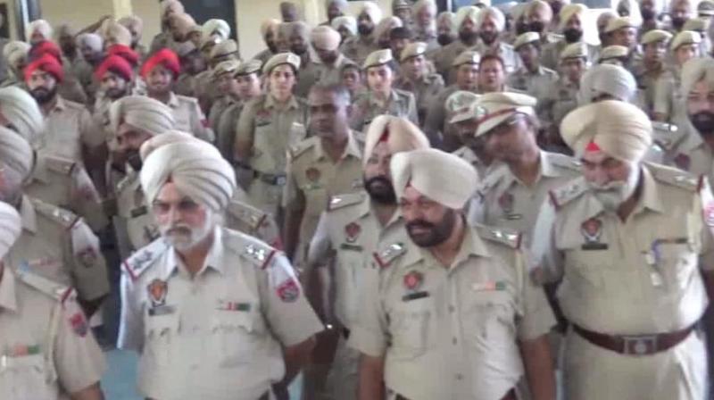 The Punjab Police swore an oath to remember the martyrs during the terrorism The Punjab Police swore an oath to remember the martyrs during the terrorism
