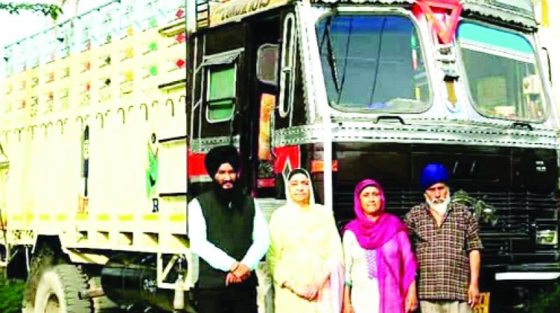 Bibi Manmeet Kaur With family of J & K