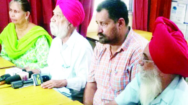 Balwant Singh Kheda During Press Confreres Balwant Singh Kheda During Press Confreres