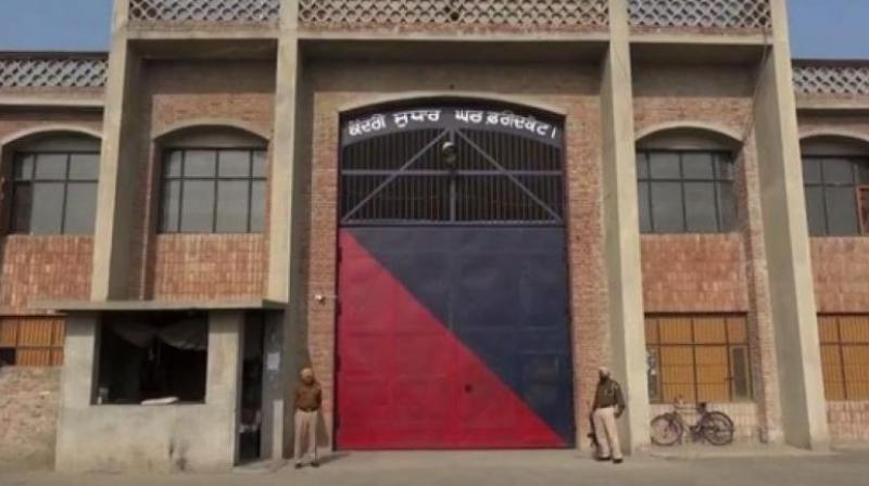 19 mobile phones recovered from Faridkot jail 19 mobile phones recovered from Faridkot jail