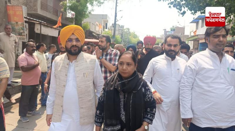 ਤਰੁਨਪ੍ਰੀਤ ਸੌਂਦ ਤੇ ਡਾ. ਬਲਜੀਤ ਕੌਰ ਵੱਲੋਂ ਫਾਜ਼ਿਲਕਾ ਦਾ ਦੌਰਾ ਤਰੁਨਪ੍ਰੀਤ ਸੌਂਦ ਤੇ ਡਾ. ਬਲਜੀਤ ਕੌਰ ਵੱਲੋਂ ਫਾਜ਼ਿਲਕਾ ਦਾ ਦੌਰਾ