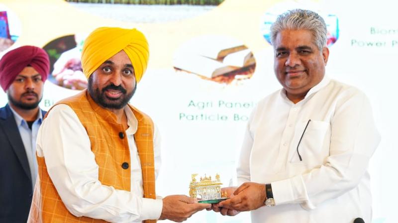 CM flags of immediate release of pending share of Taxes and RDF before union environment minister CM flags of immediate release of pending share of Taxes and RDF before union environment minister