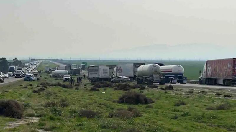 Massive vehicle pileup on California highway leaves 2 dead, 9 injured Massive vehicle pileup on California highway leaves 2 dead, 9 injured