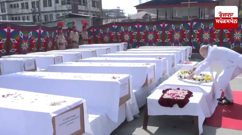 Amit Shah pays tribute Amit Shah pays tribute