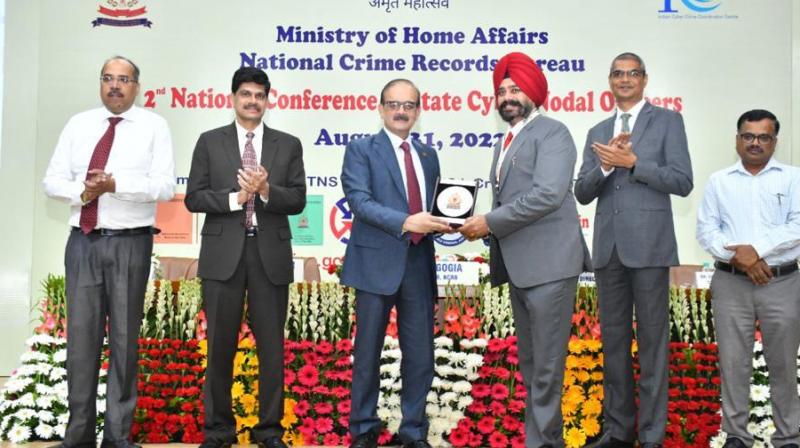 Cyber Cell of Punjab Police got the first prize for solving the mystery of fake WhatsApp user case Cyber Cell of Punjab Police got the first prize for solving the mystery of fake WhatsApp user case